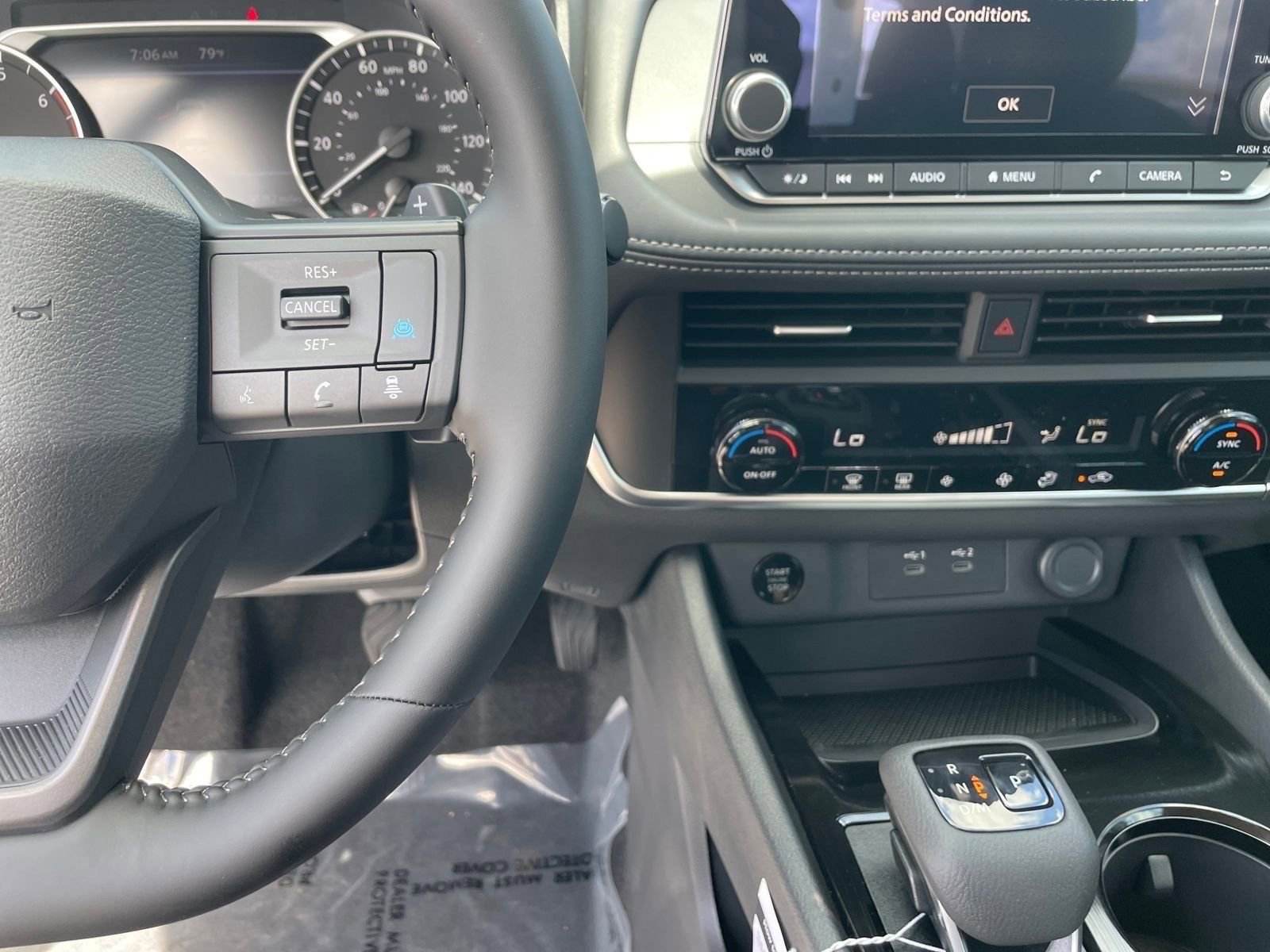 New 2026 Nissan Rogue SV image 14