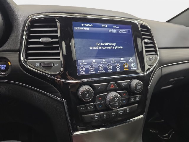 Used 2021 Jeep Grand Cherokee Limited w/ Trailer Tow Group IV AWD/4WD image 19