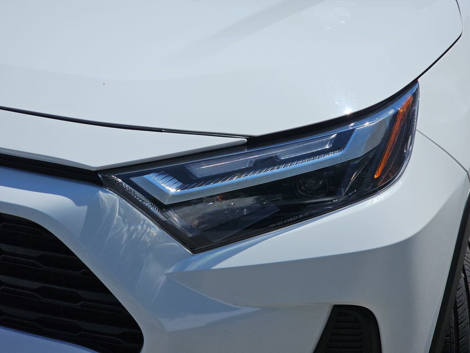 Used 2023 Toyota RAV4 XLE AWD/4WD image 30