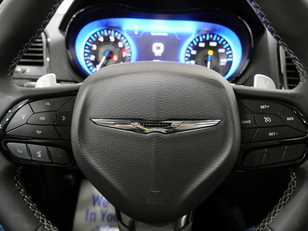 Used 2023 Chrysler 300 S image 17