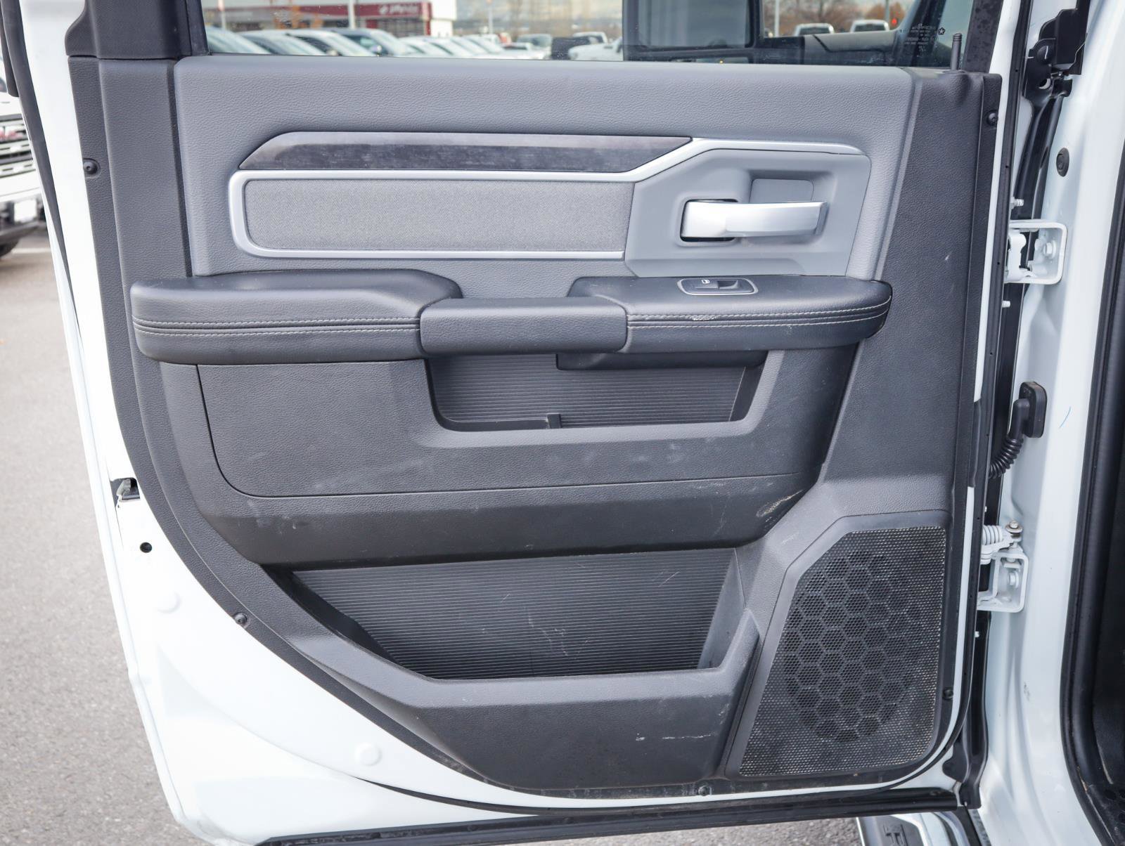 Used 2023 RAM 3500 Big Horn w/ Level 1 Equipment Group image 32