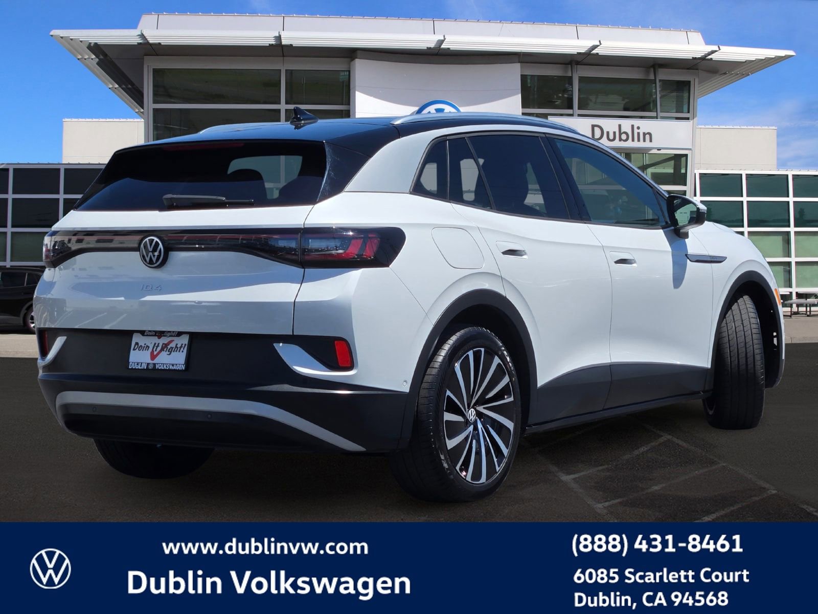 Used 2023 Volkswagen ID.4 Pro S Plus RWD image 4