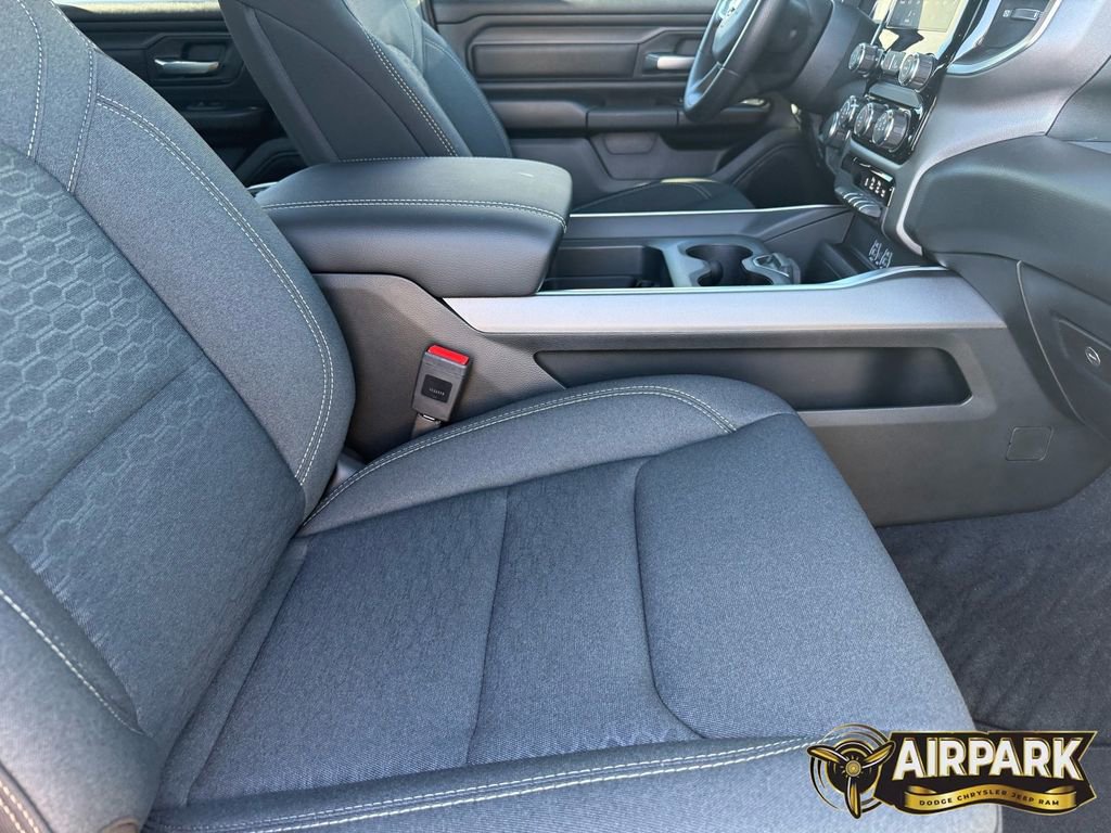 New 2026 RAM 1500 Express image 27