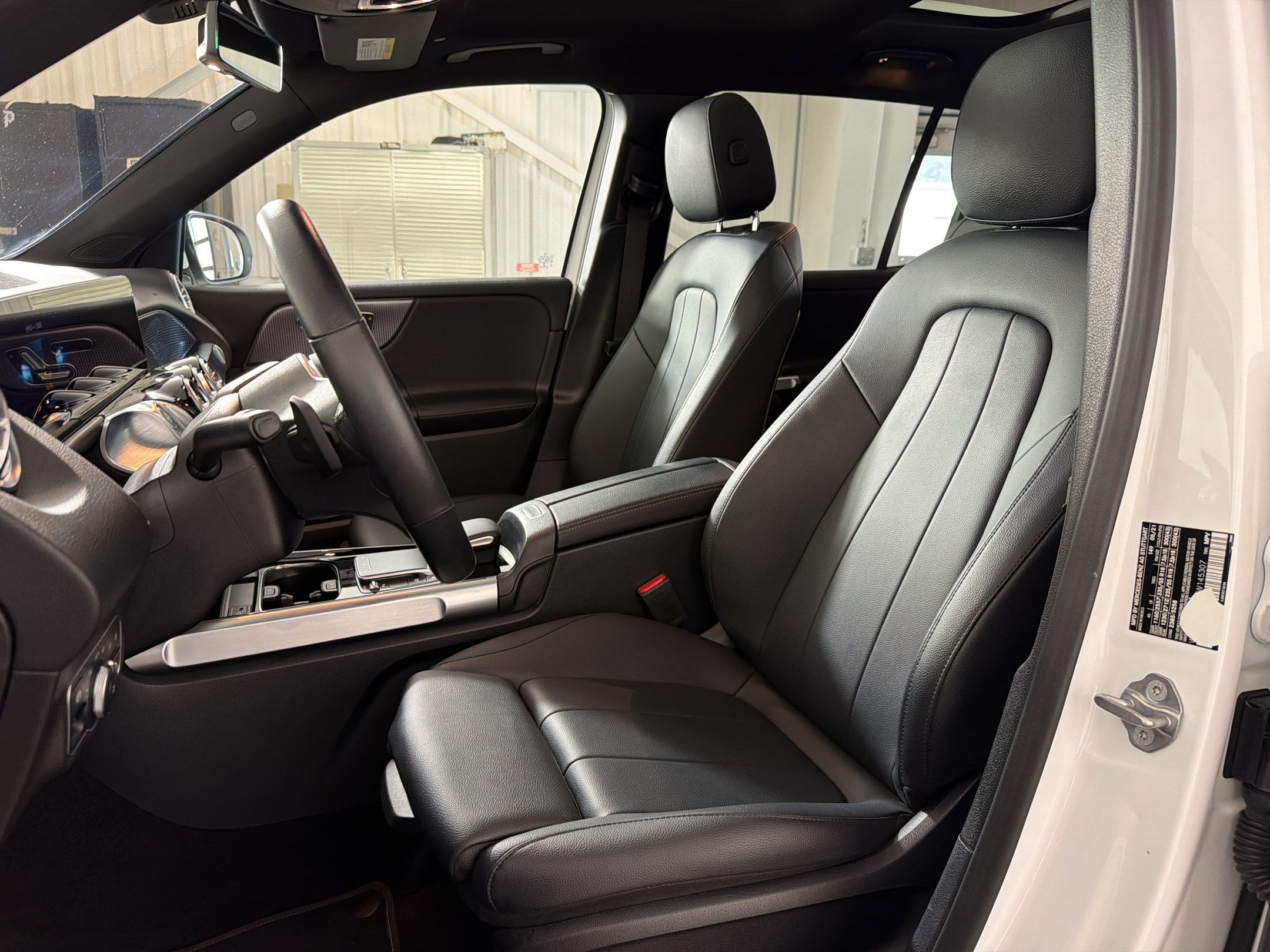 Certified 2021 Mercedes-Benz GLB 250 4MATIC image 5
