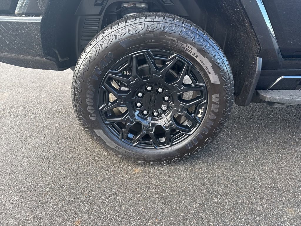 Used 2024 GMC Hummer EV 2X image 34