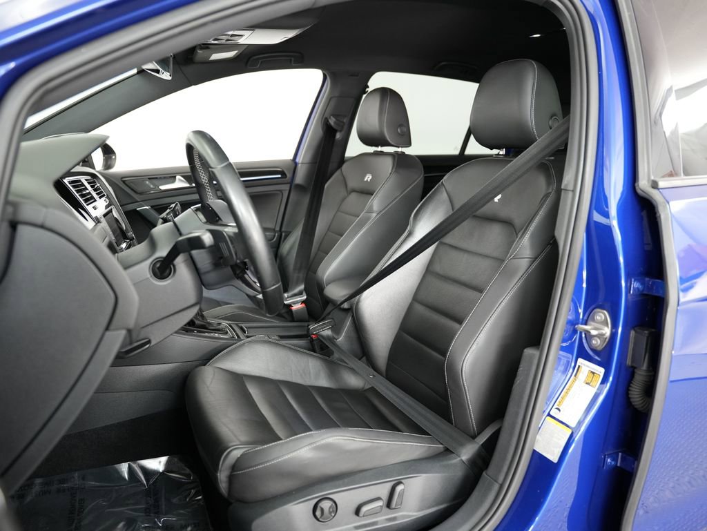 Used 2015 Volkswagen Golf R 4-Door AWD/4WD image 41