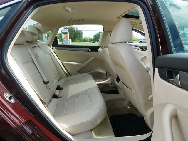 Used 2014 Volkswagen Passat 1.8T SE FWD image 20