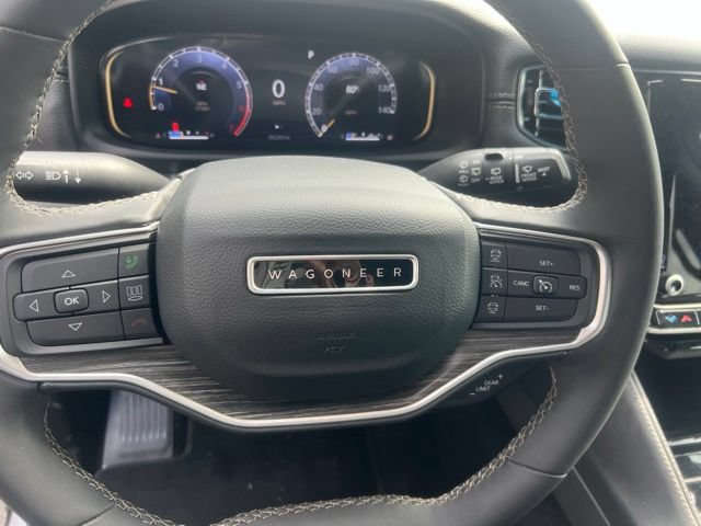 Used 2024 Jeep Wagoneer Series II w/ Flexible Seating Group AWD/4WD image 23