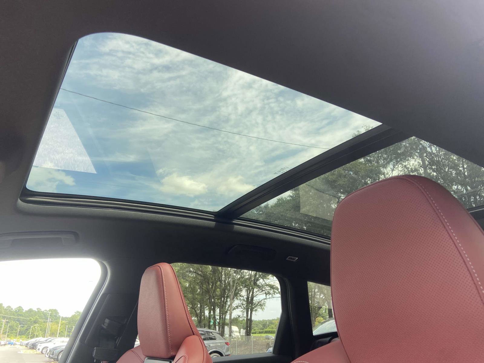 New 2025 Audi SQ6 e-tron Premium Plus image 19