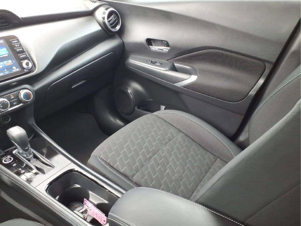Certified 2023 Nissan Kicks SV FWD image 11