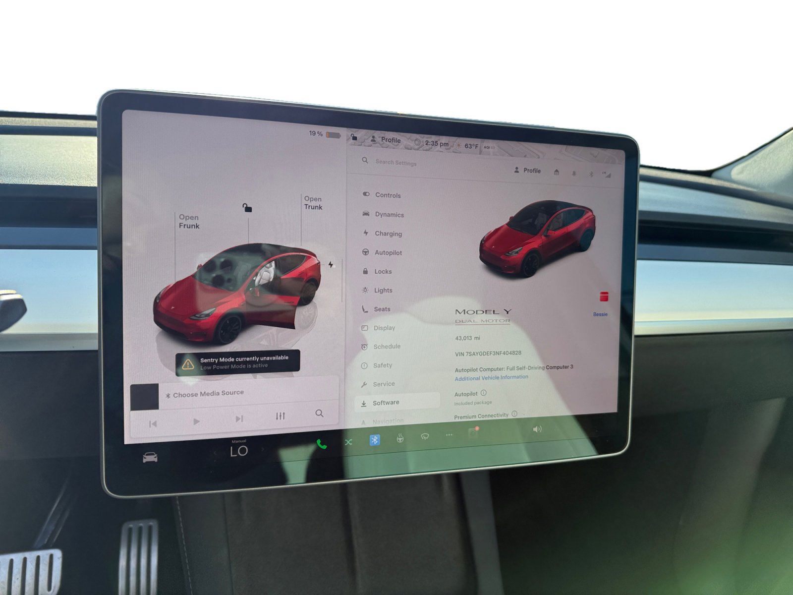 Used 2022 Tesla Model Y Performance image 11