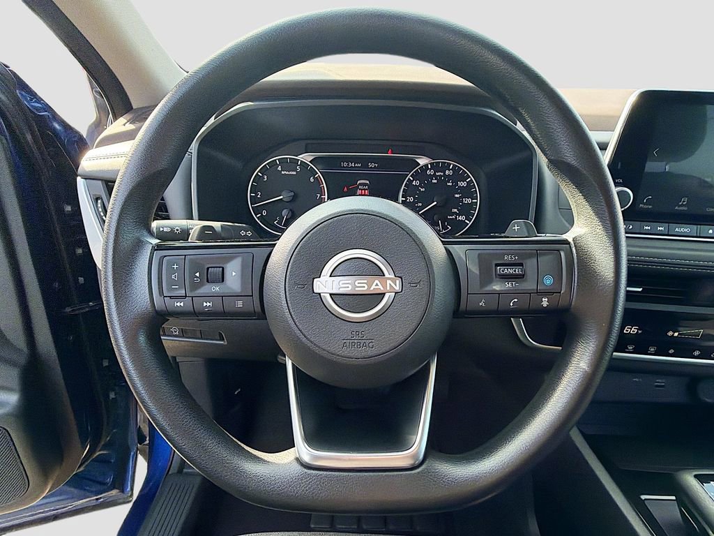 Used 2023 Nissan Rogue SV image 39