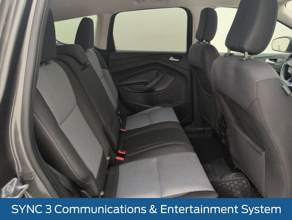 Used 2019 Ford Escape SE image 15