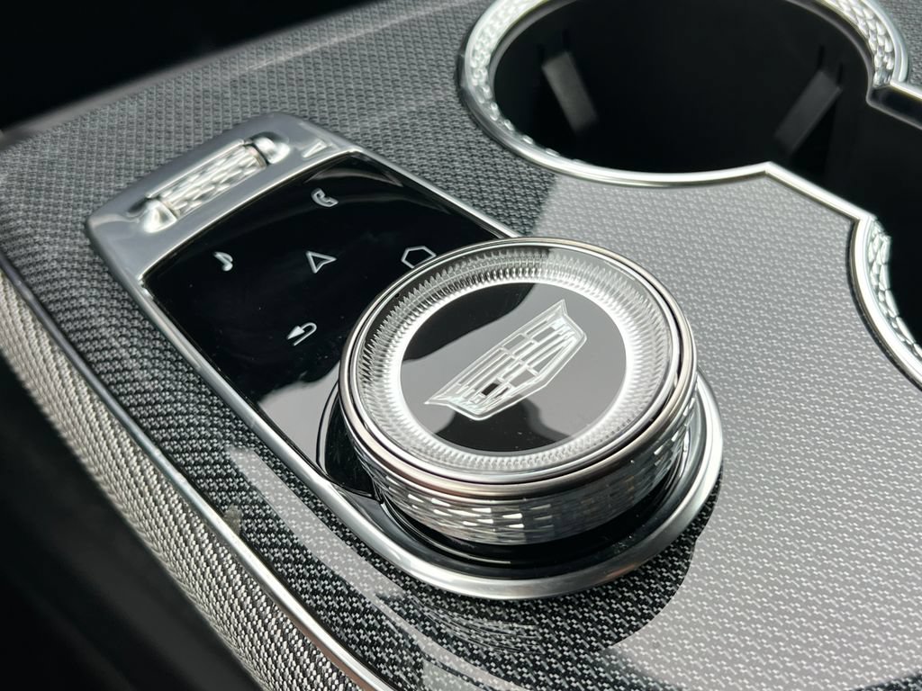 New 2026 Cadillac Optiq Luxury 1 AWD/4WD image 29