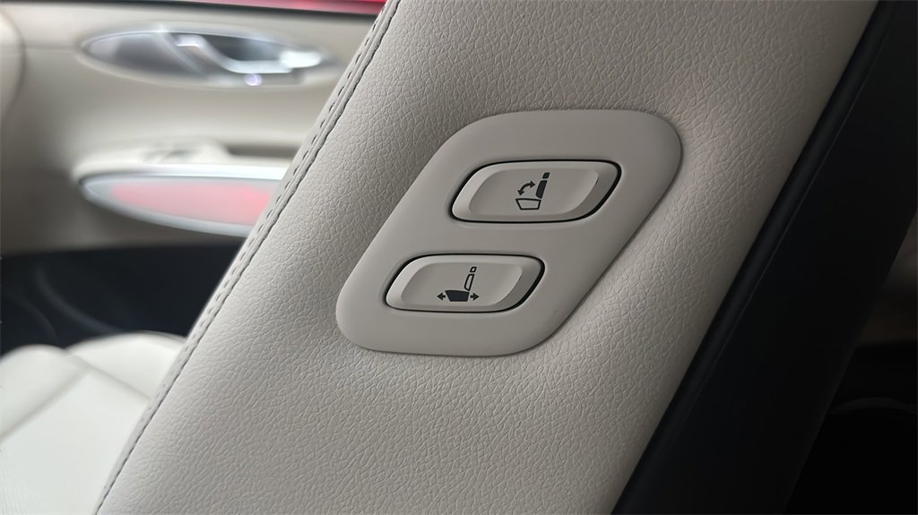 New 2026 Genesis GV70 2.5T Advanced image 29