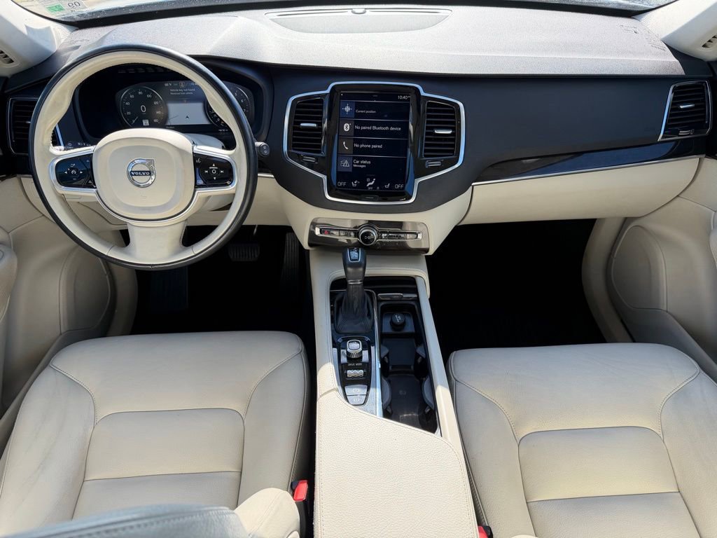 Used 2018 Volvo XC90 T5 Momentum w/ Momentum Plus Package image 17