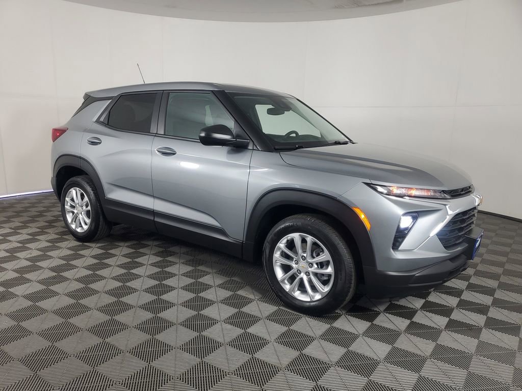 New 2026 Chevrolet TrailBlazer LS w/ LS Convenience Package image 2