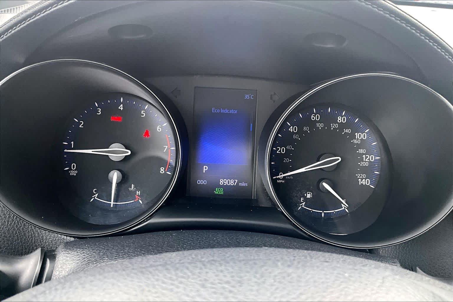Used 2018 Toyota C-HR XLE FWD image 25