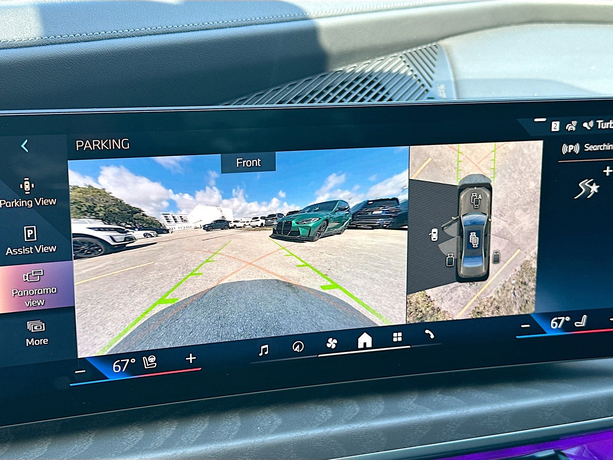 Used 2023 BMW 740i w/ Parking Assistance Package image 15