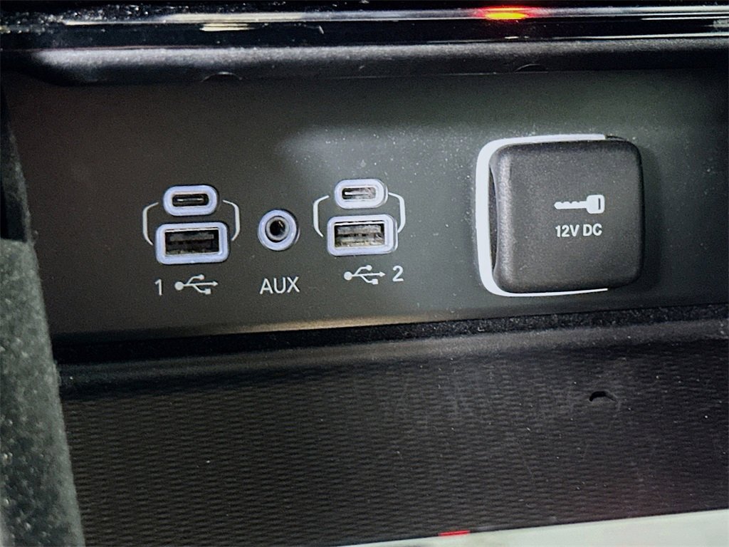 Used 2022 Jeep Grand Cherokee Altitude image 25