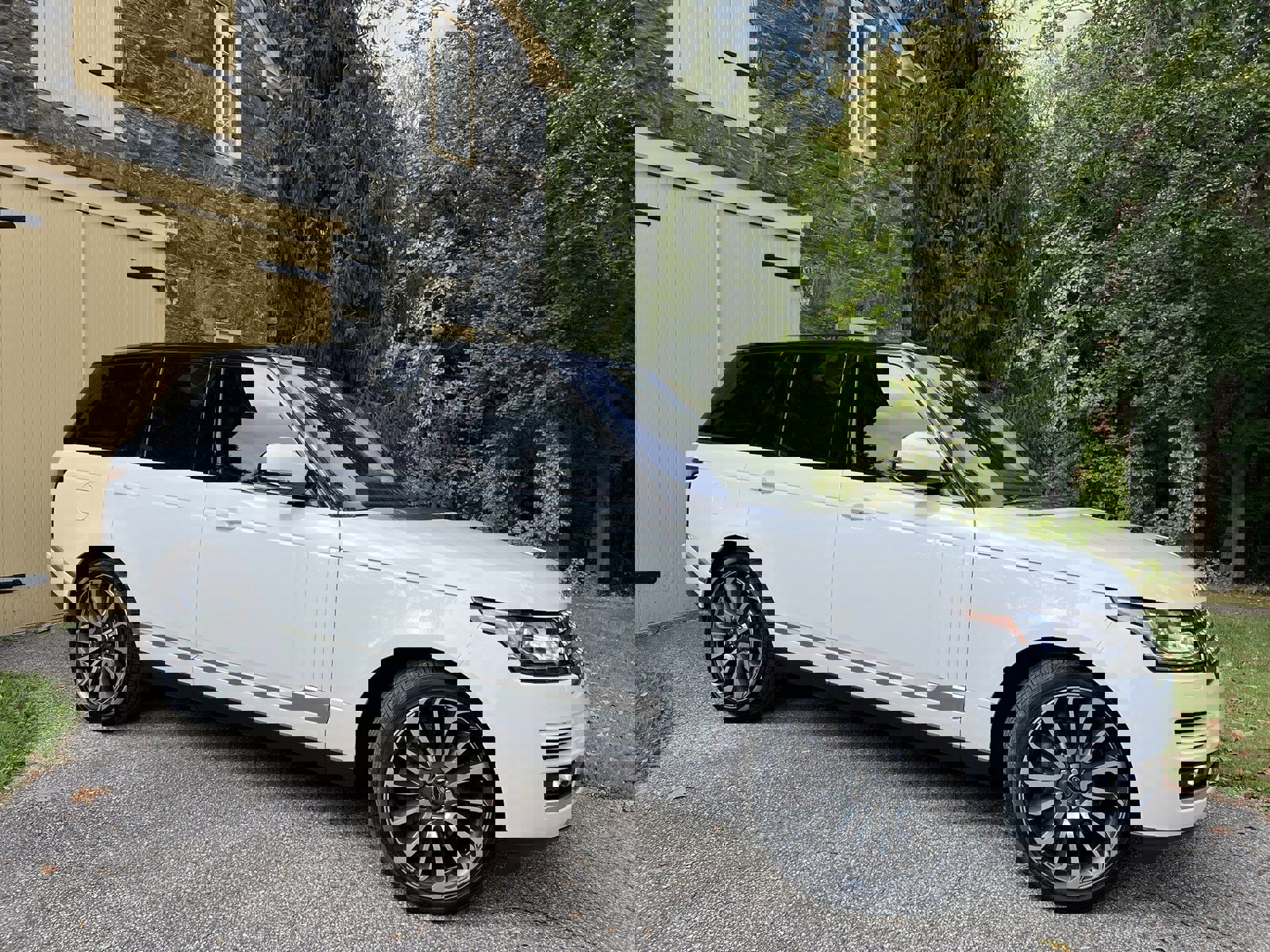 Used 2016 Land Rover Range Rover Supercharged