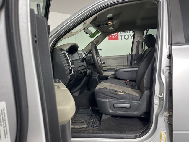 Used 2010 Dodge Ram 1500 Truck SLT image 3