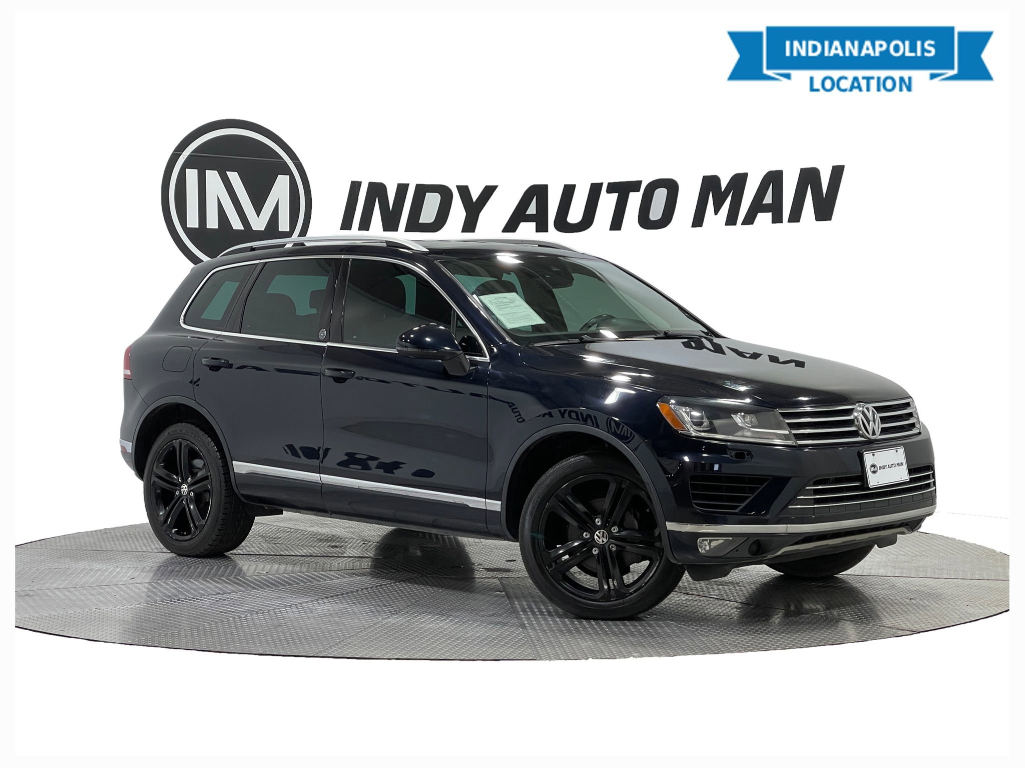 Used 2017 Volkswagen Touareg Wolfsburg Edition AWD/4WD image 1