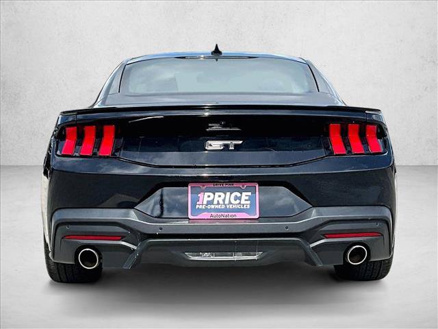 Used 2024 Ford Mustang GT Premium RWD image 4