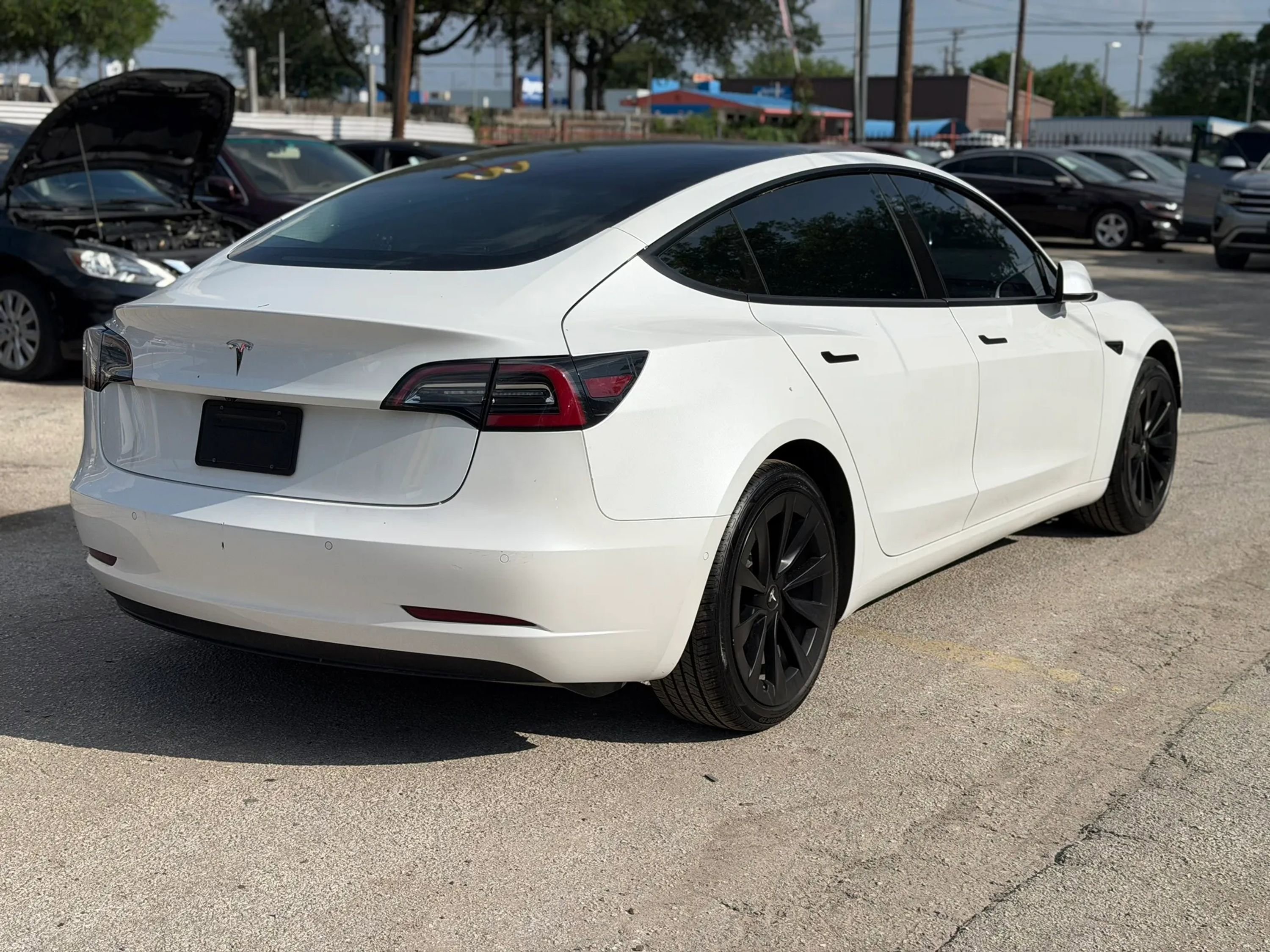 Used 2021 Tesla Model 3 Standard Range Plus RWD image 7