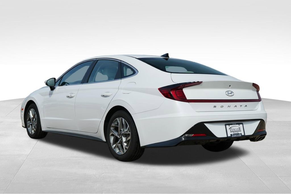 Certified 2023 Hyundai Sonata SEL w/ Preferred Accessory Package image 6