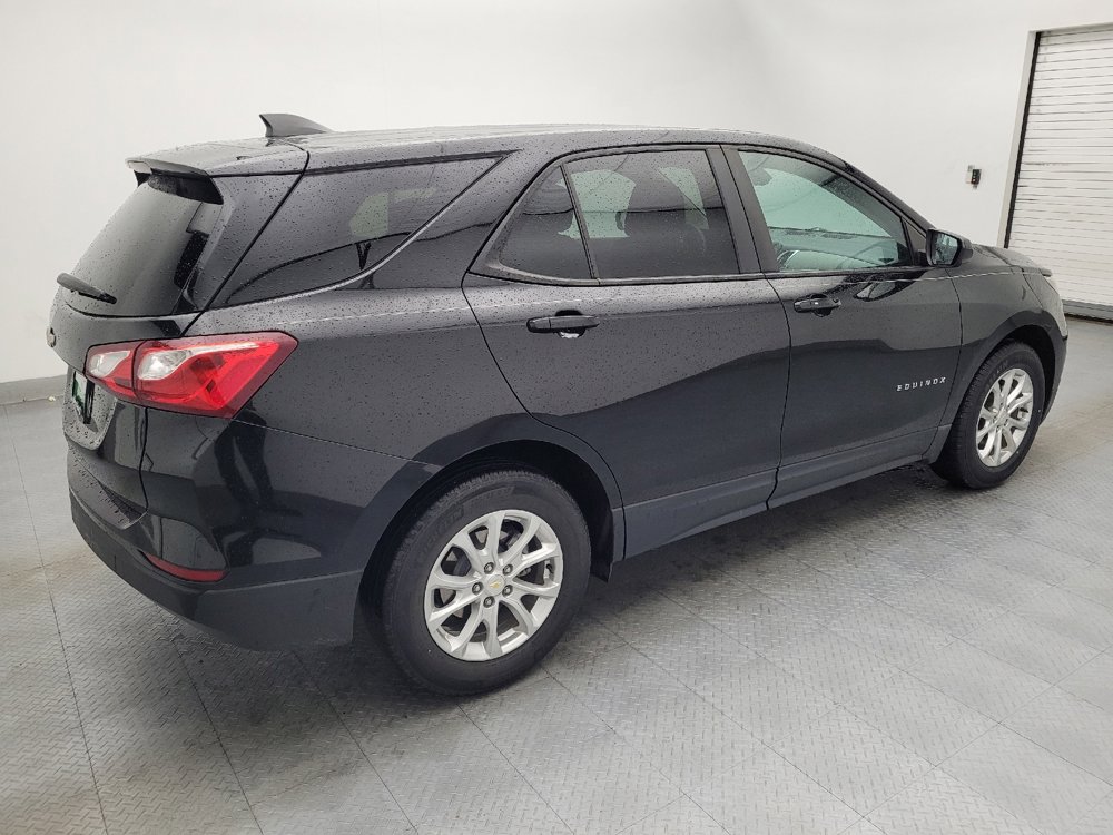 Used 2021 Chevrolet Equinox LS w/ LS Convenience Package image 10