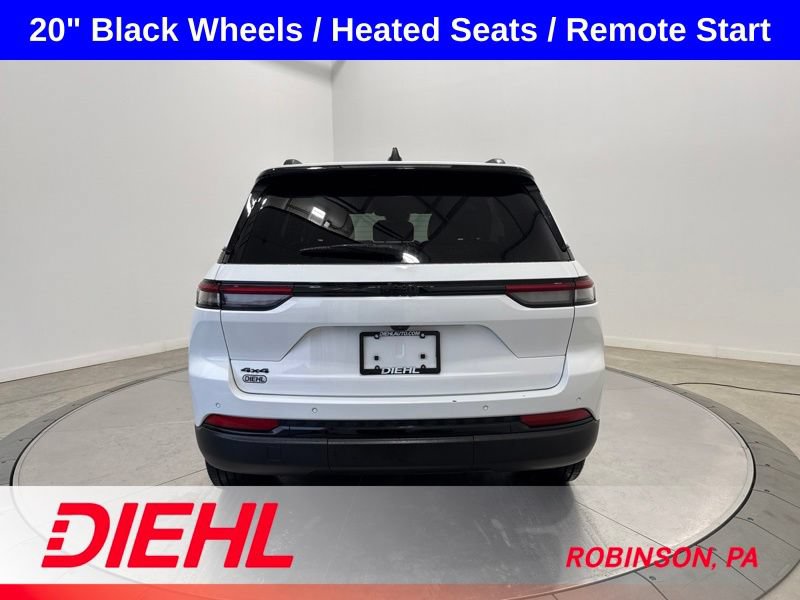 Used 2023 Jeep Grand Cherokee Altitude AWD/4WD image 6