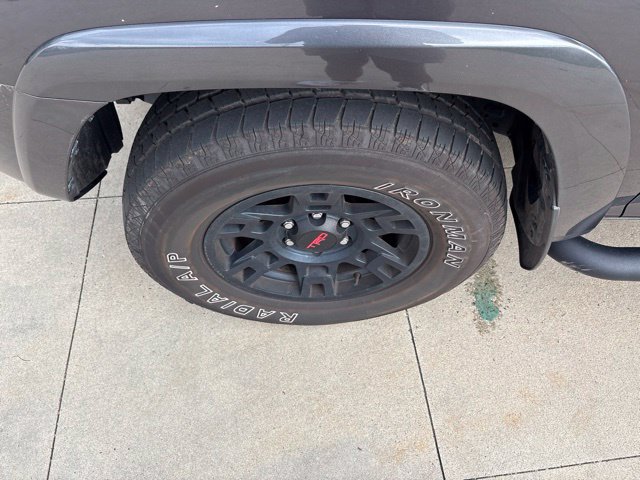 Used 2023 Toyota 4Runner SR5 RWD image 12