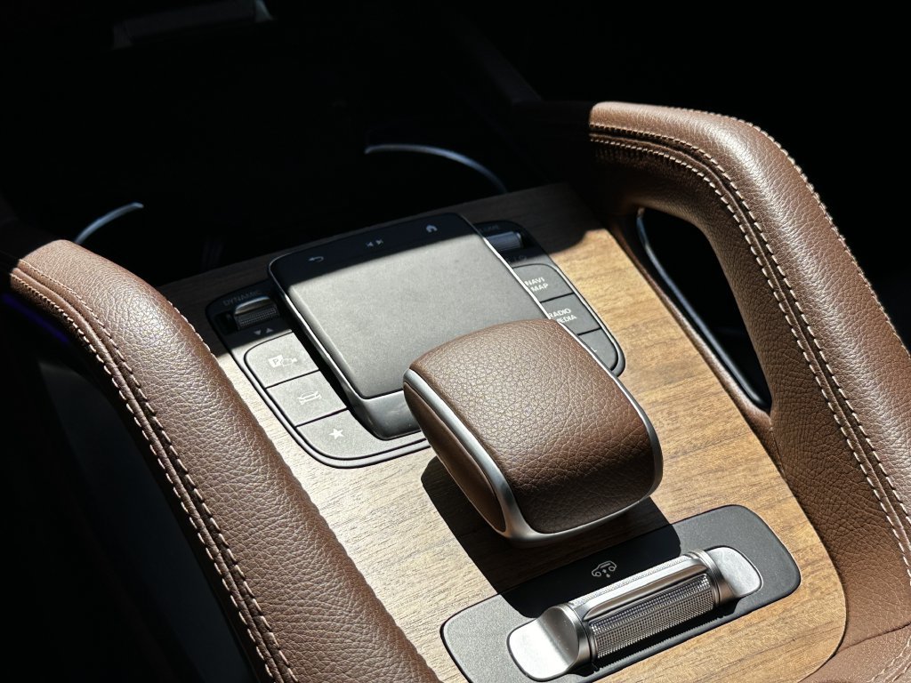 Certified 2024 Mercedes-Benz GLS 450 4MATIC w/ AMG Line Exterior image 32