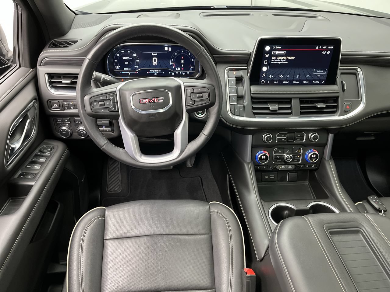 Certified 2022 GMC Yukon SLT w/ SLT Premium Package AWD/4WD image 16