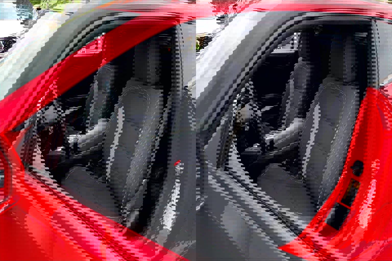 Used 2018 Chevrolet Camaro LT w/ RS Package RWD image 6