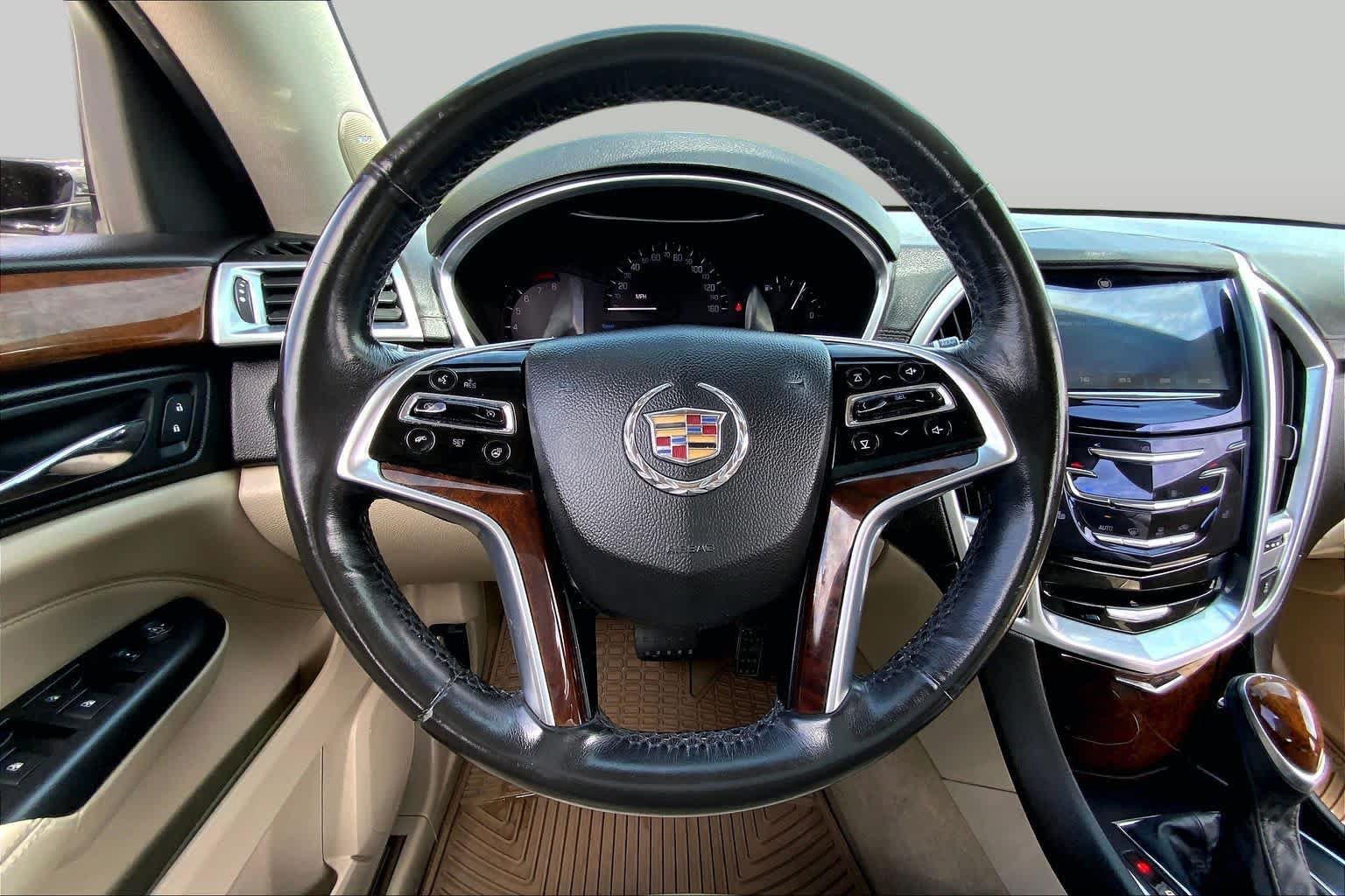 Used 2013 Cadillac SRX Luxury FWD image 6