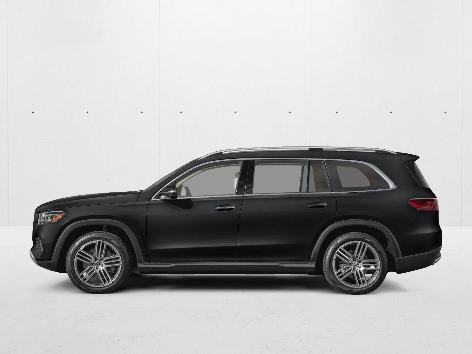 New 2026 Mercedes-Benz GLS 450 4MATIC image 3