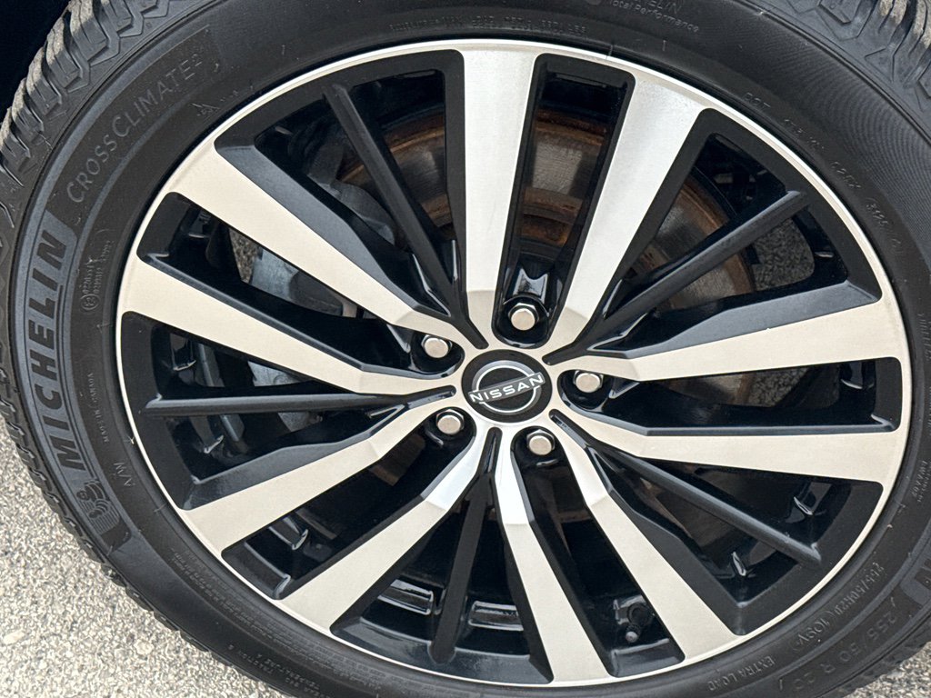 Certified 2024 Nissan Pathfinder Platinum w/ Cargo Package image 9