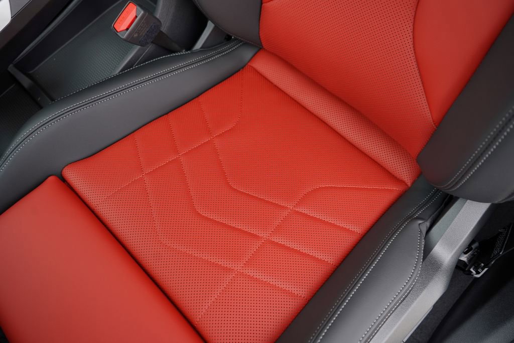 Used 2025 BMW X1 xDrive28i w/ Convenience Package image 10