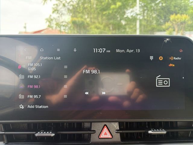 Certified 2025 Kia Sportage EX w/ Premium Package image 16