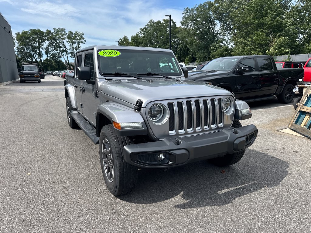 Used 2020 Jeep Gladiator Overland AWD/4WD image 4