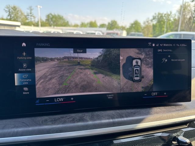 Used 2023 BMW X7 xDrive40i w/ M Sport Package image 21