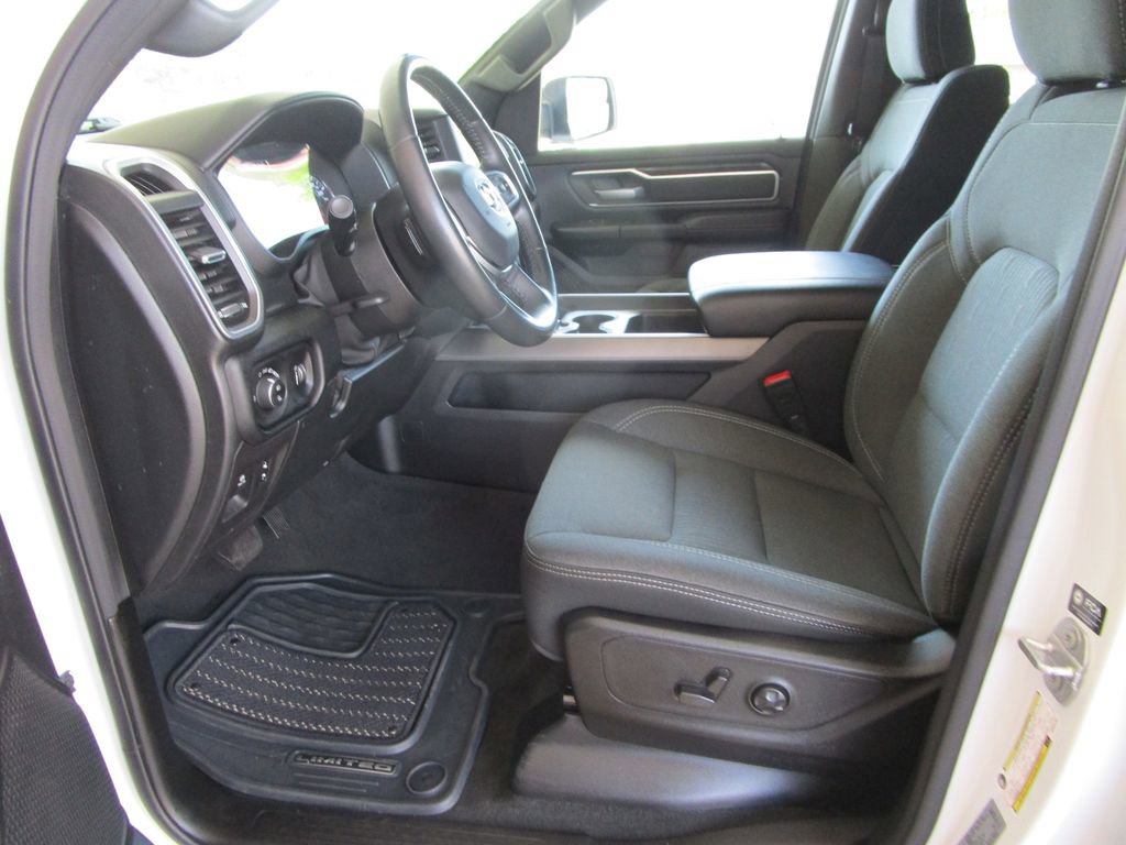 Used 2021 RAM 1500 Big Horn image 26