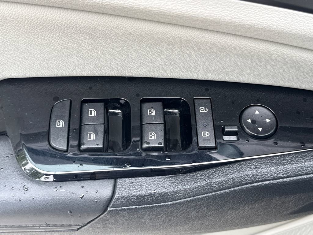 Used 2024 Kia Sportage EX AWD/4WD image 15