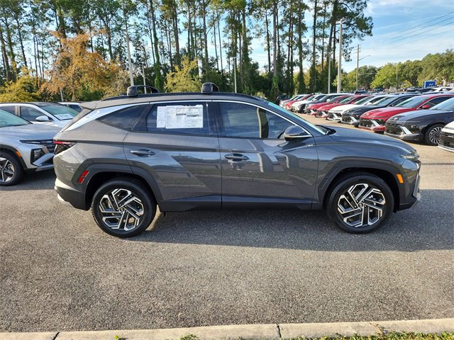 New 2025 Hyundai Tucson Limited image 2