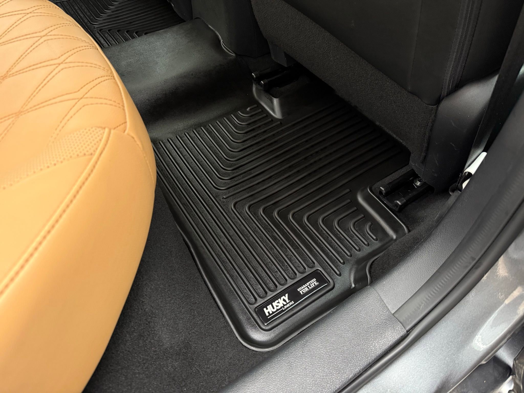 Used 2020 Nissan Sentra SV w/ SV Premium Package image 26