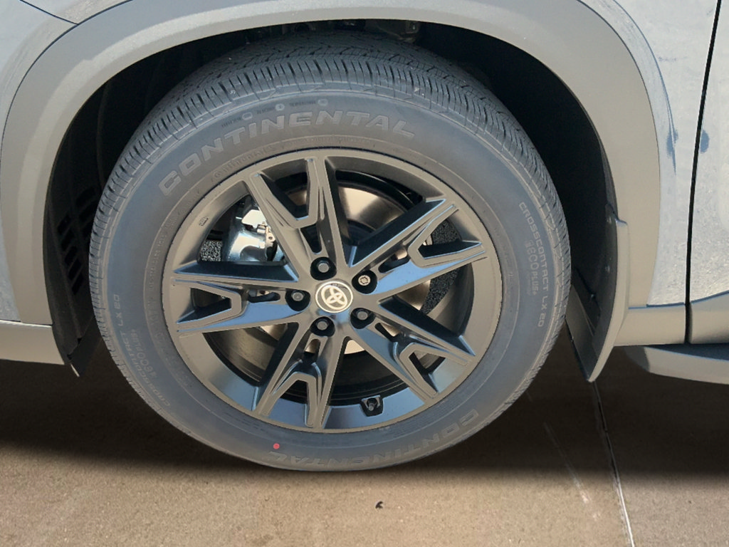 New 2026 Toyota Grand Highlander FWD image 29