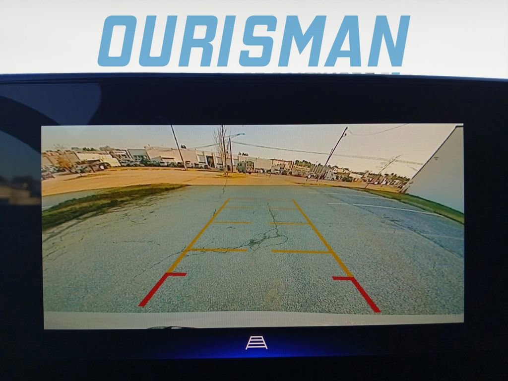 New 2026 Chevrolet Trax RS w/ Sunroof Package image 18