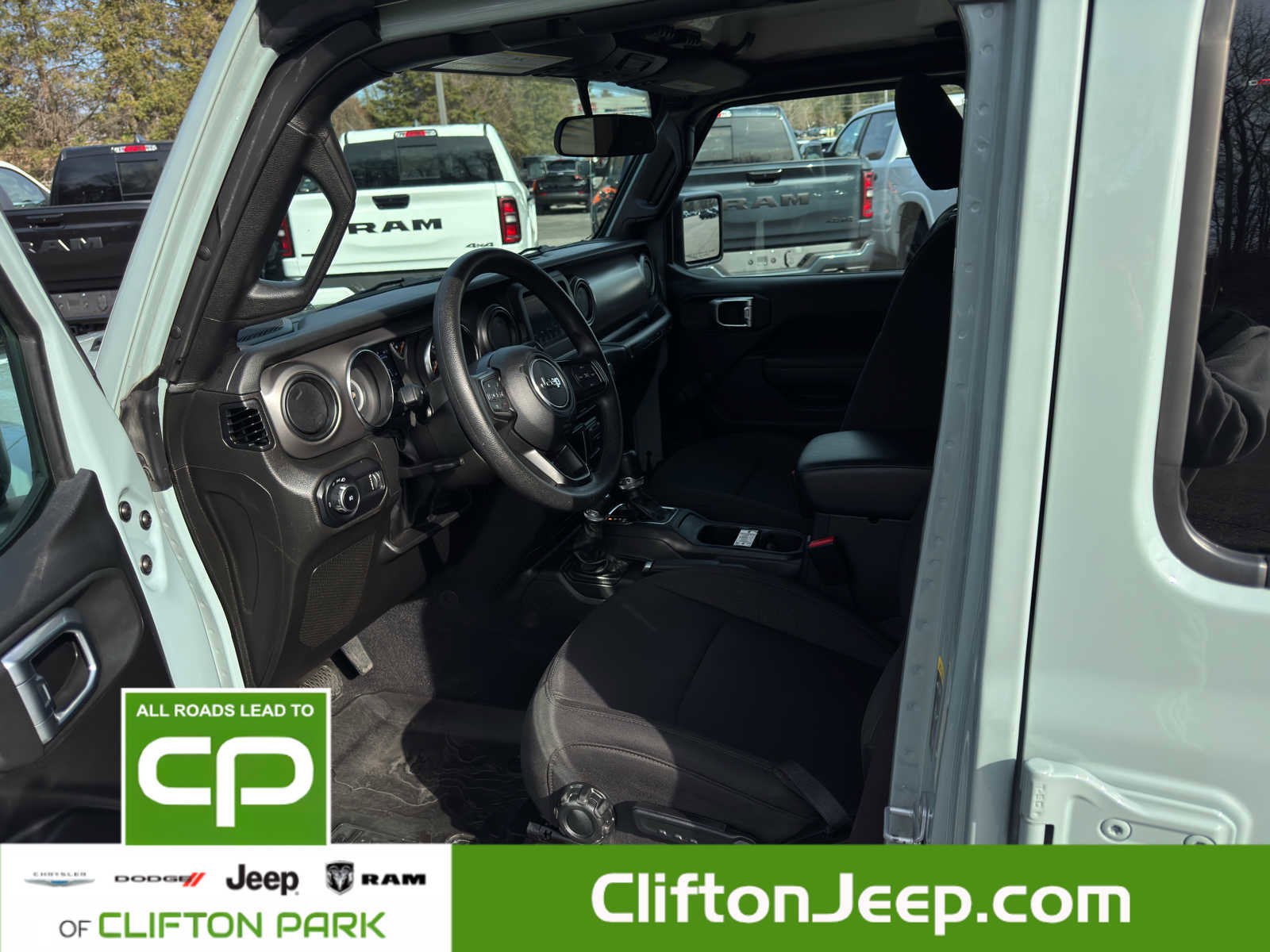 Used 2023 Jeep Wrangler Sport image 11